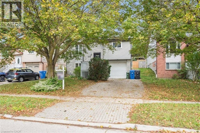 372 Imperial Road S, Guelph