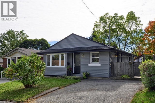 47 Fourth Avenue, Cambridge