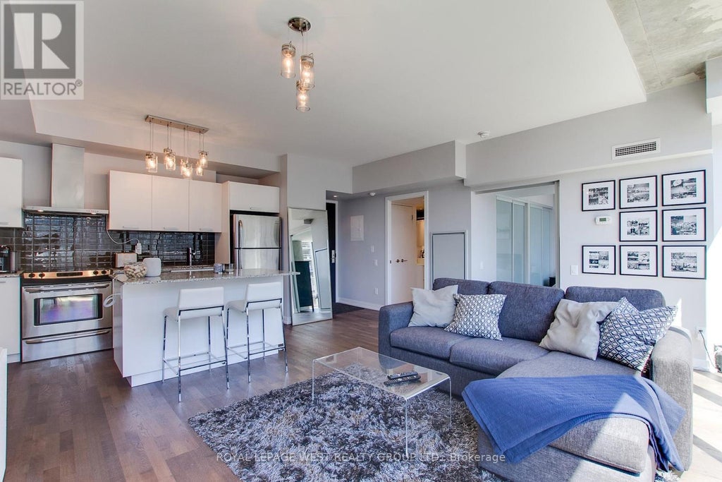 907 - 650 King Street W, Toronto (waterfront Communities)