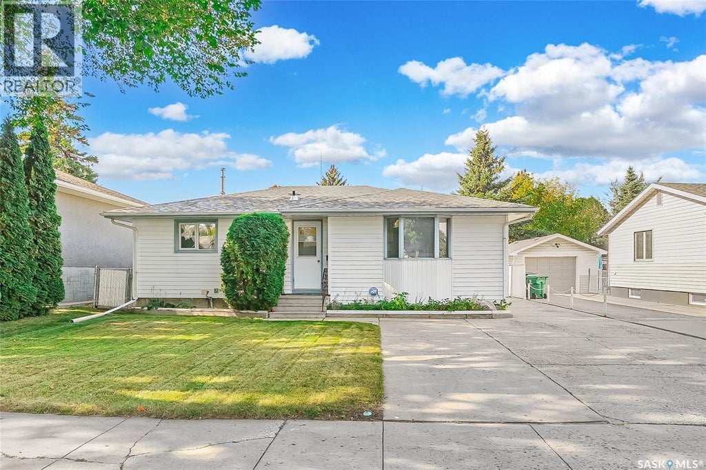 321 Montreal Avenue N, Saskatoon