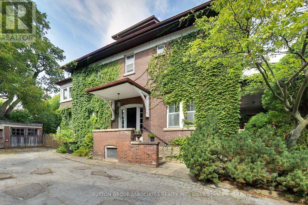 14 Bracondale Hill Road, Toronto (wychwood)