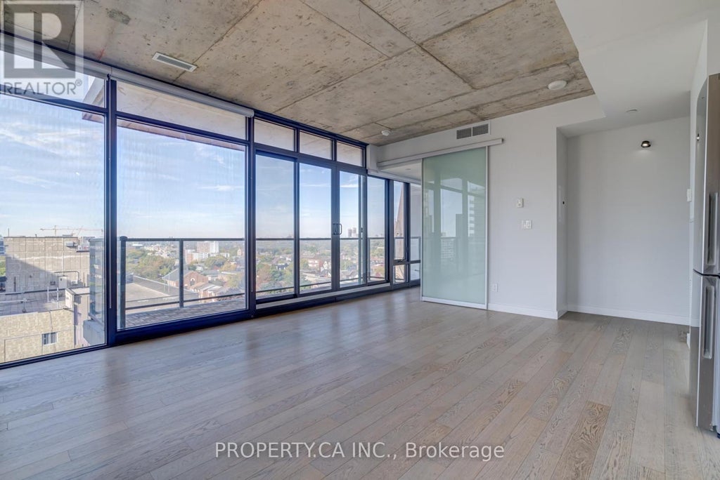 1202 - 111 Bathurst Street, Toronto (waterfront Communities)