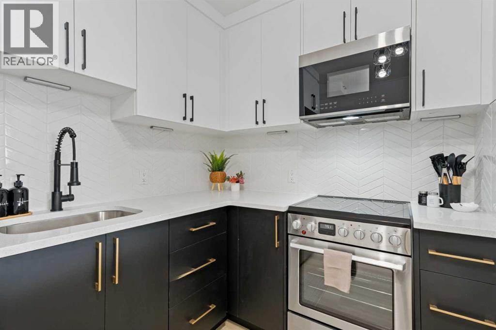 2, 1530 26 Avenue Sw, Calgary