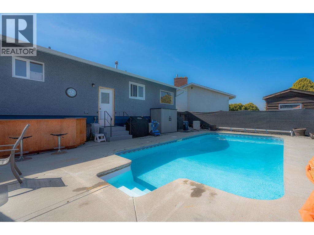 664 Seton Place, Kamloops