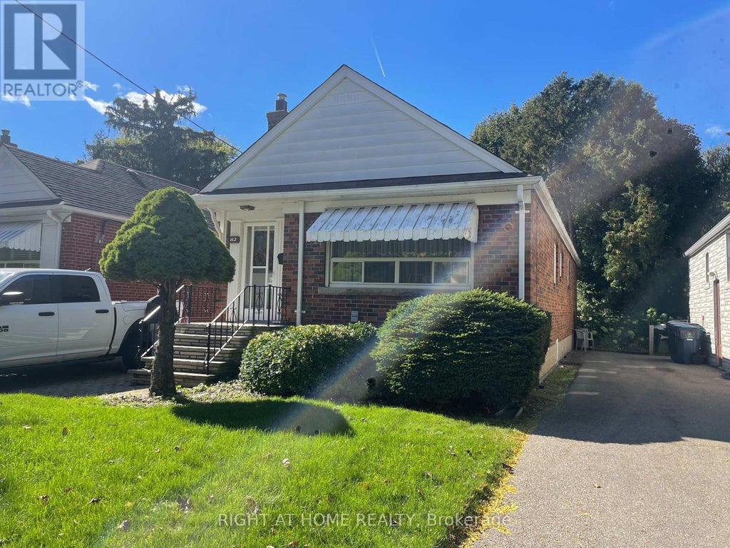 82 Cedarcrest Boulevard, Toronto (o'connor-Parkview)