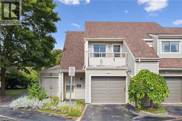 337 Kingswood Drive Unit# 12, Kitchener