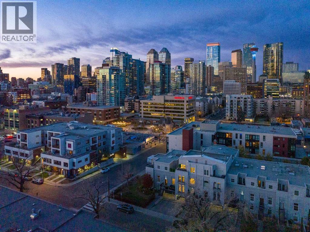 102 18 Avenue Se, Calgary