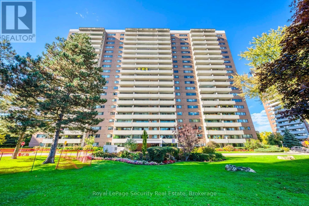 2005 - 260 Scarlett Road, Toronto (rockcliffe-Smythe)