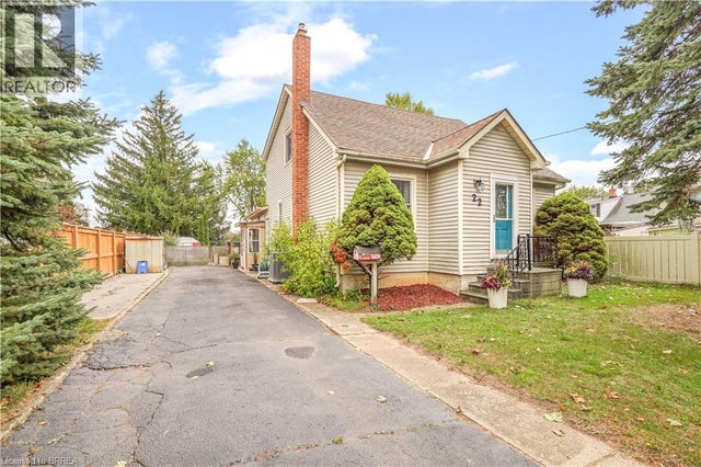 22 Wayne Drive, Brantford