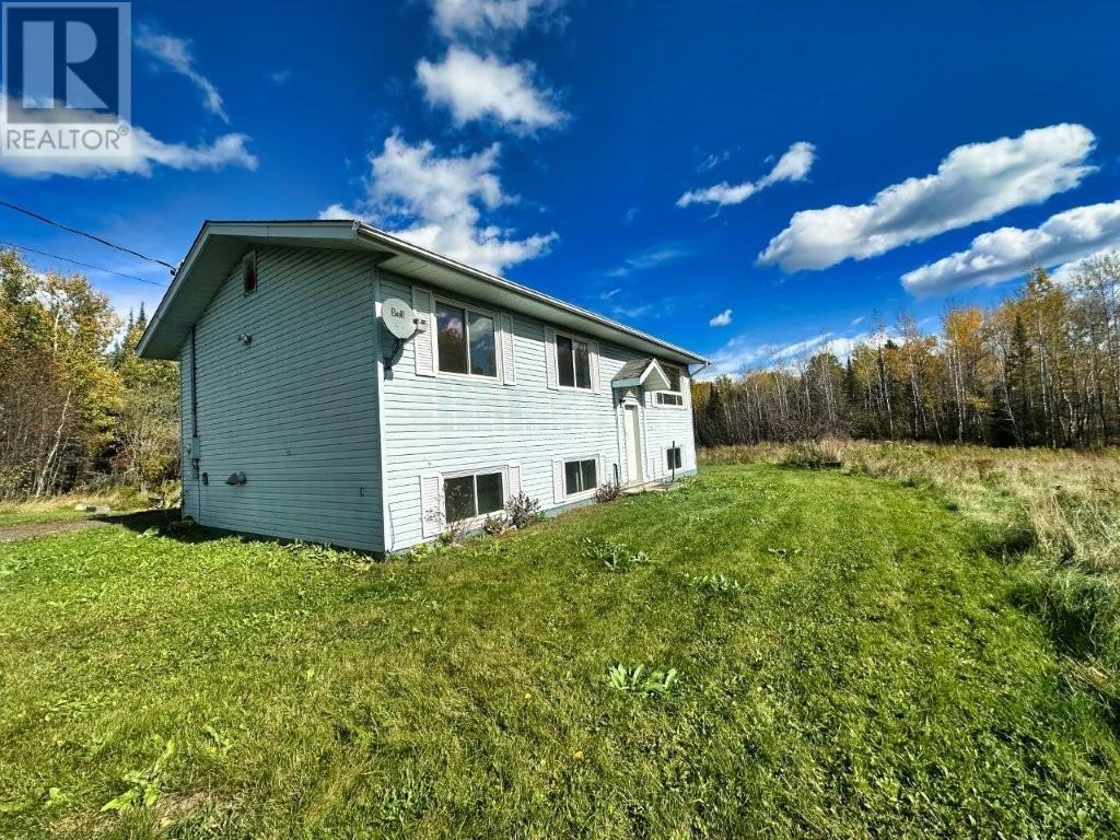 267 Sitch Road, Kakabeka Falls
