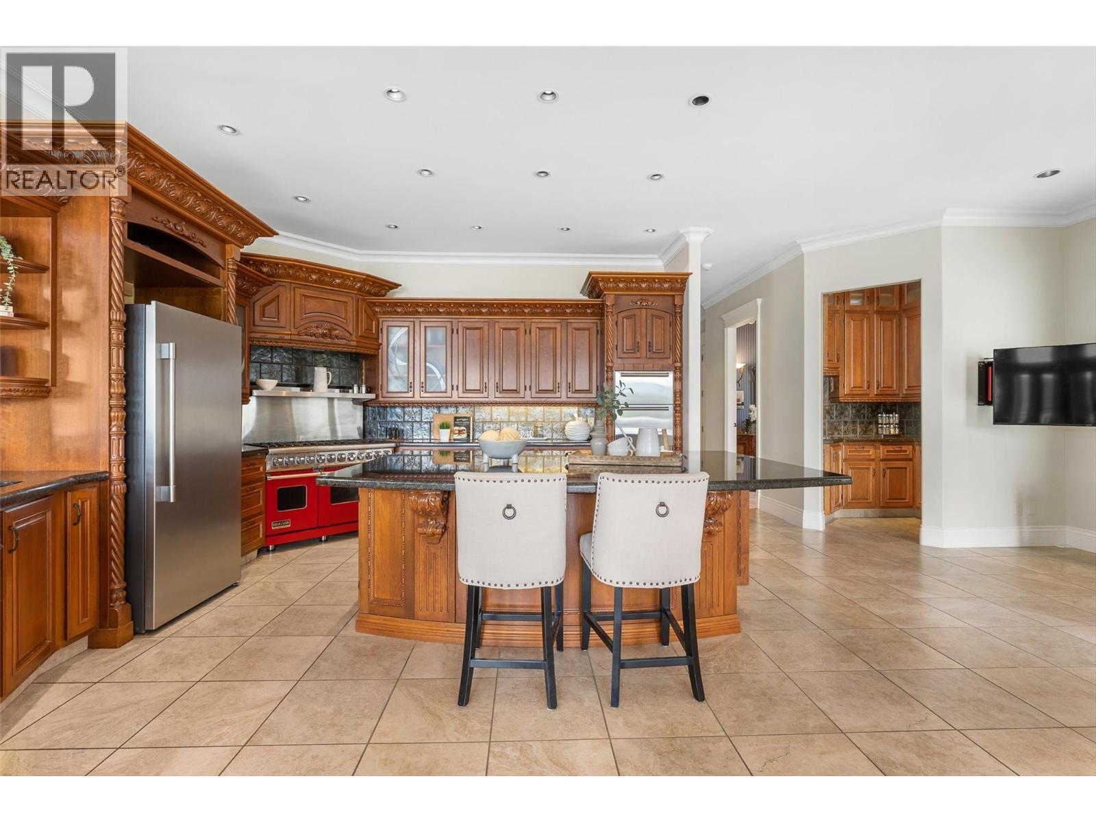 2543 Lucinde Road. West Kelowna, British Columbia