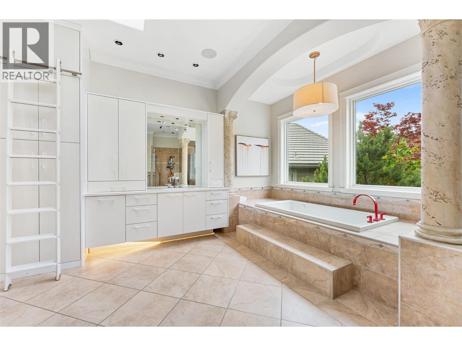 2543 Lucinde Road. West Kelowna, British Columbia