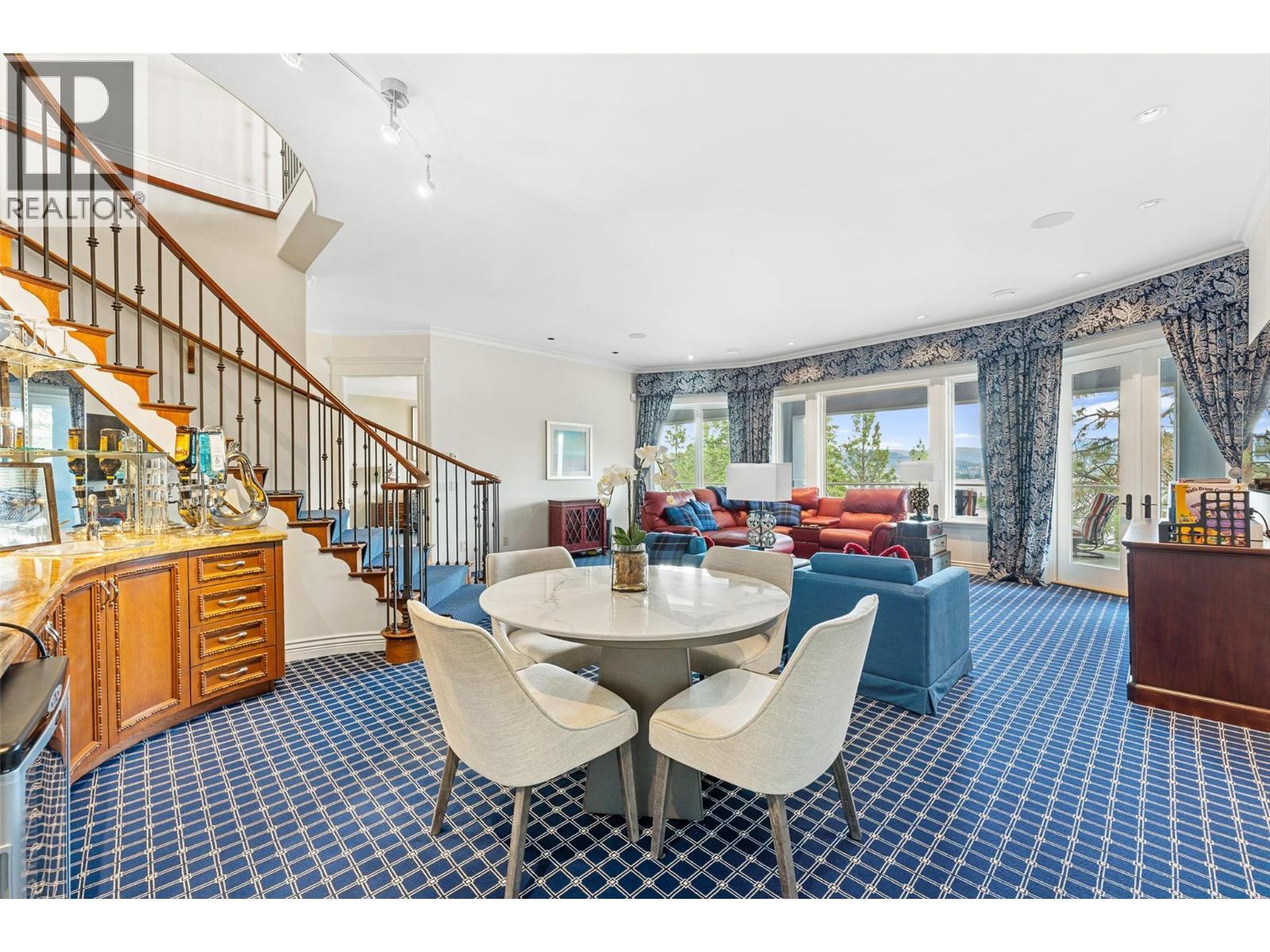 2543 Lucinde Road. West Kelowna, British Columbia