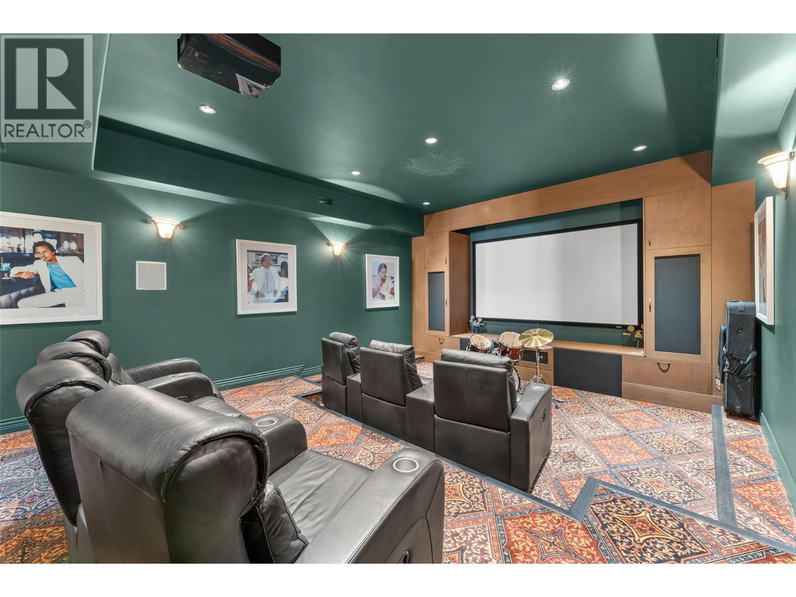 2543 Lucinde Road. West Kelowna, British Columbia