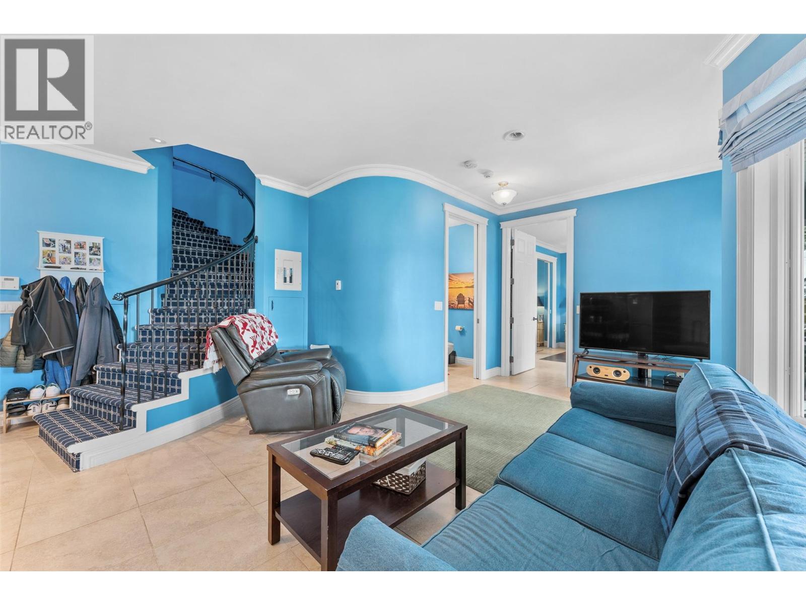 2543 Lucinde Road. West Kelowna, British Columbia