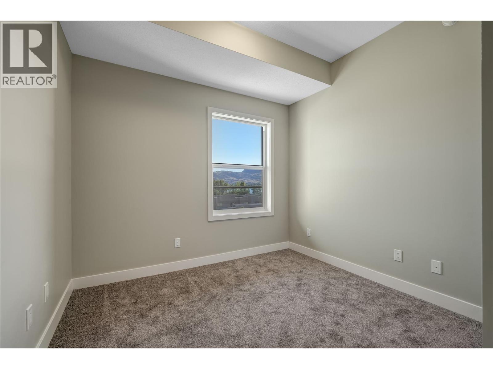 5620 51st Street Unit# 404. Osoyoos, British Columbia