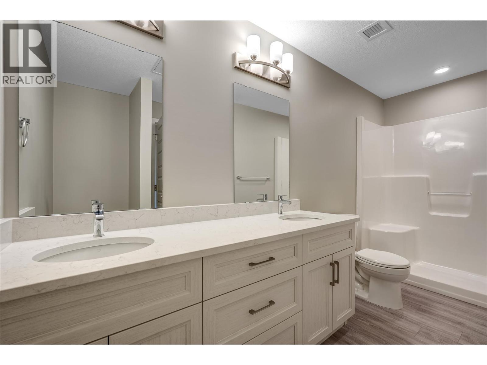 5620 51st Street Unit# 404. Osoyoos, British Columbia