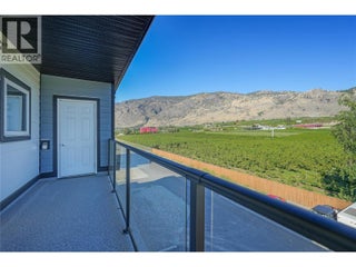 5620 51st Street Unit# 404. Osoyoos, British Columbia