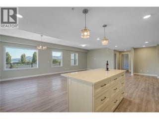 5620 51st Street Unit# 404. Osoyoos, British Columbia