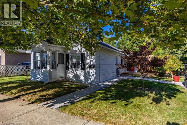 32 Wade Avenue, Brantford