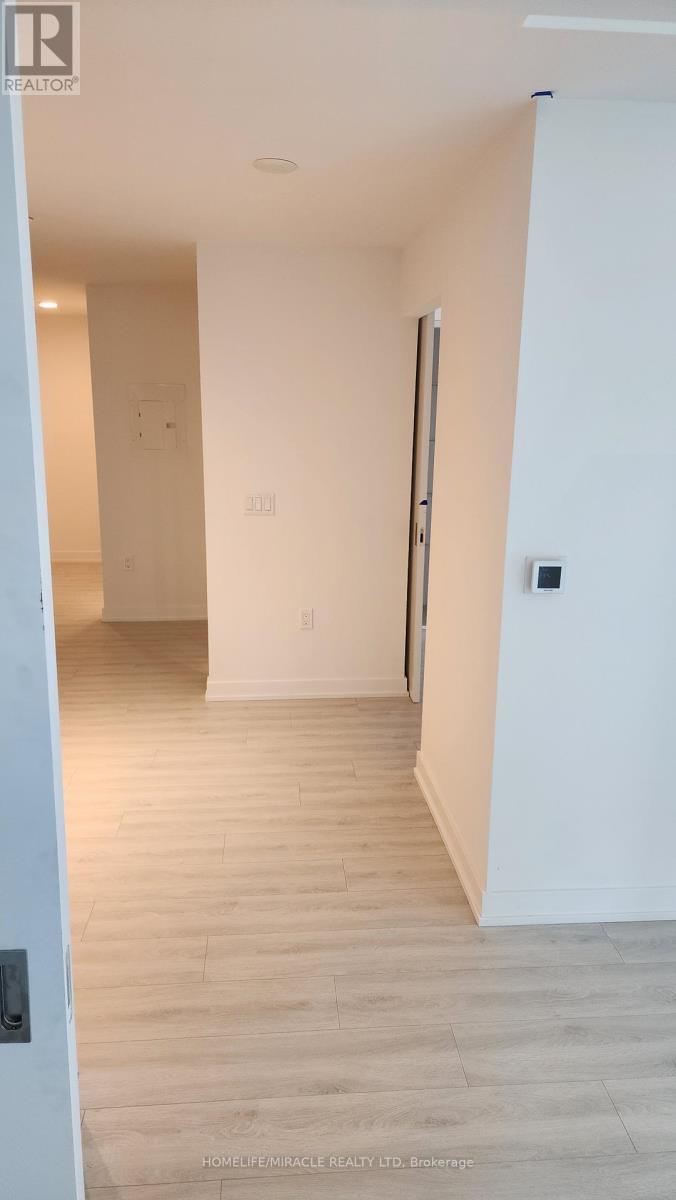 724 - 230 Simcoe Street, Toronto (kensington-Chinatown)