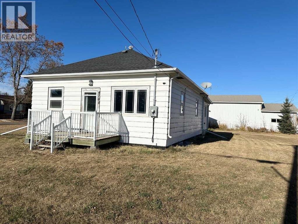 4704 51 Avenue, Mannville