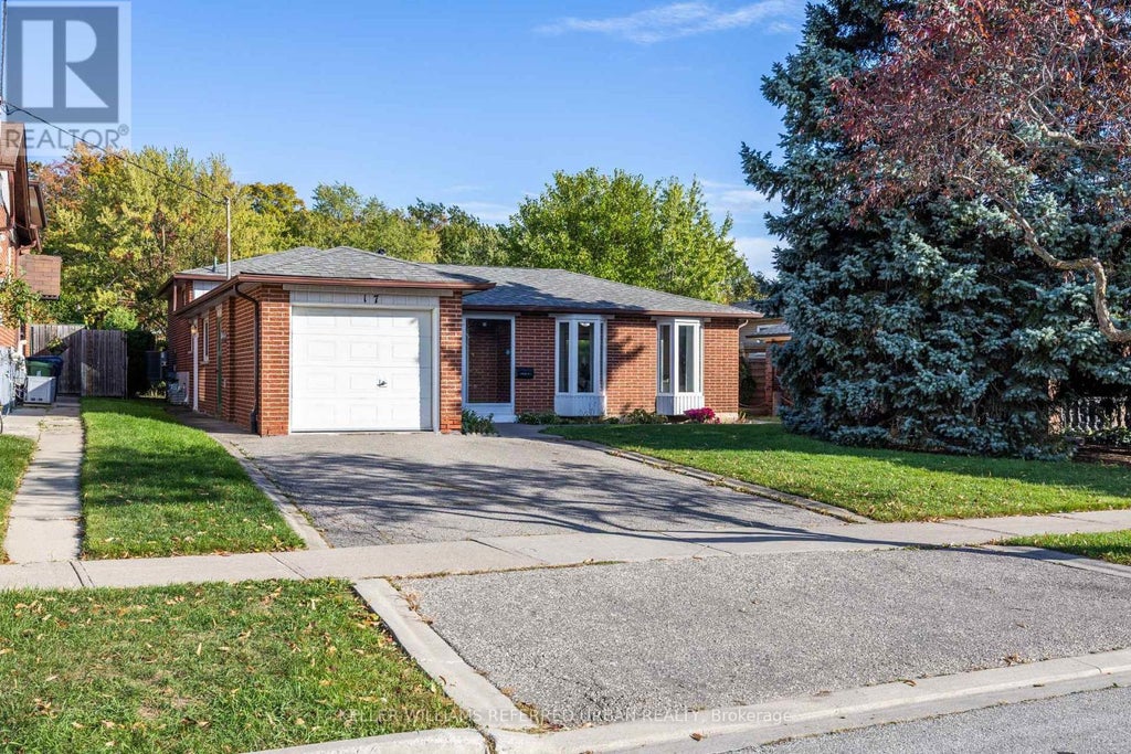 17 Madron Crescent, Toronto (york University Heights)