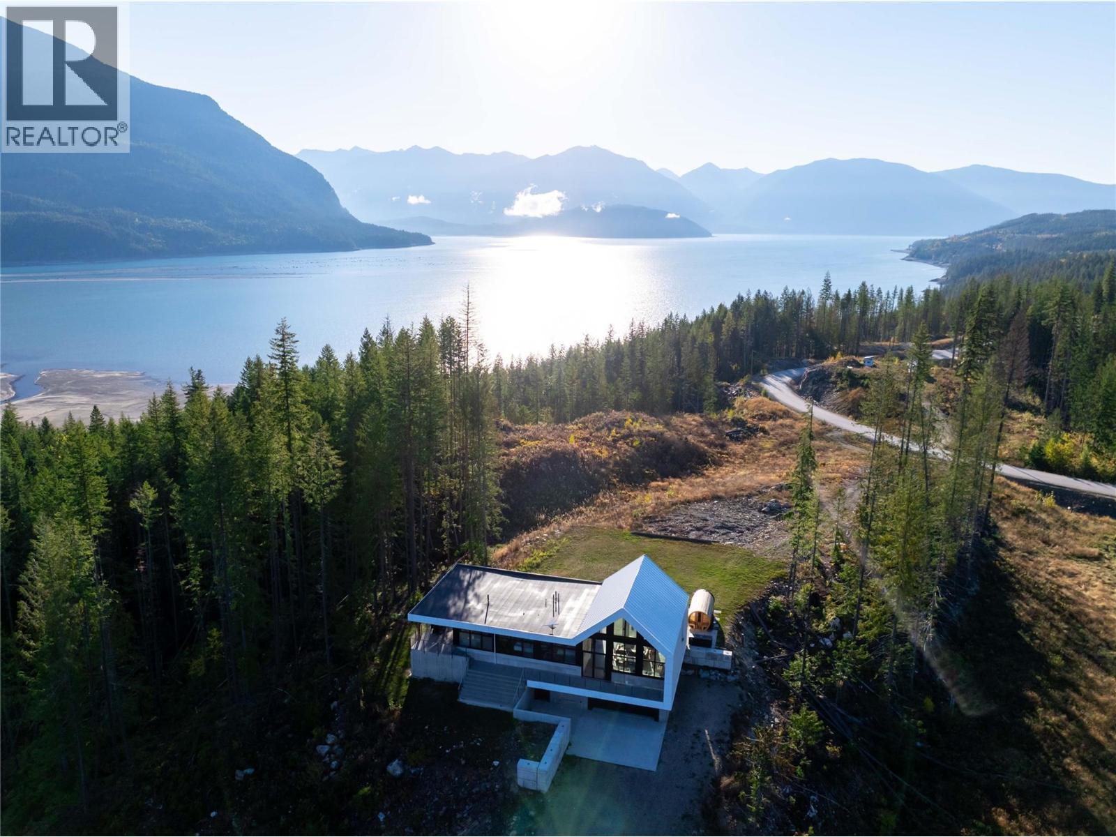 1950 Sidmouth Road. Revelstoke, British Columbia