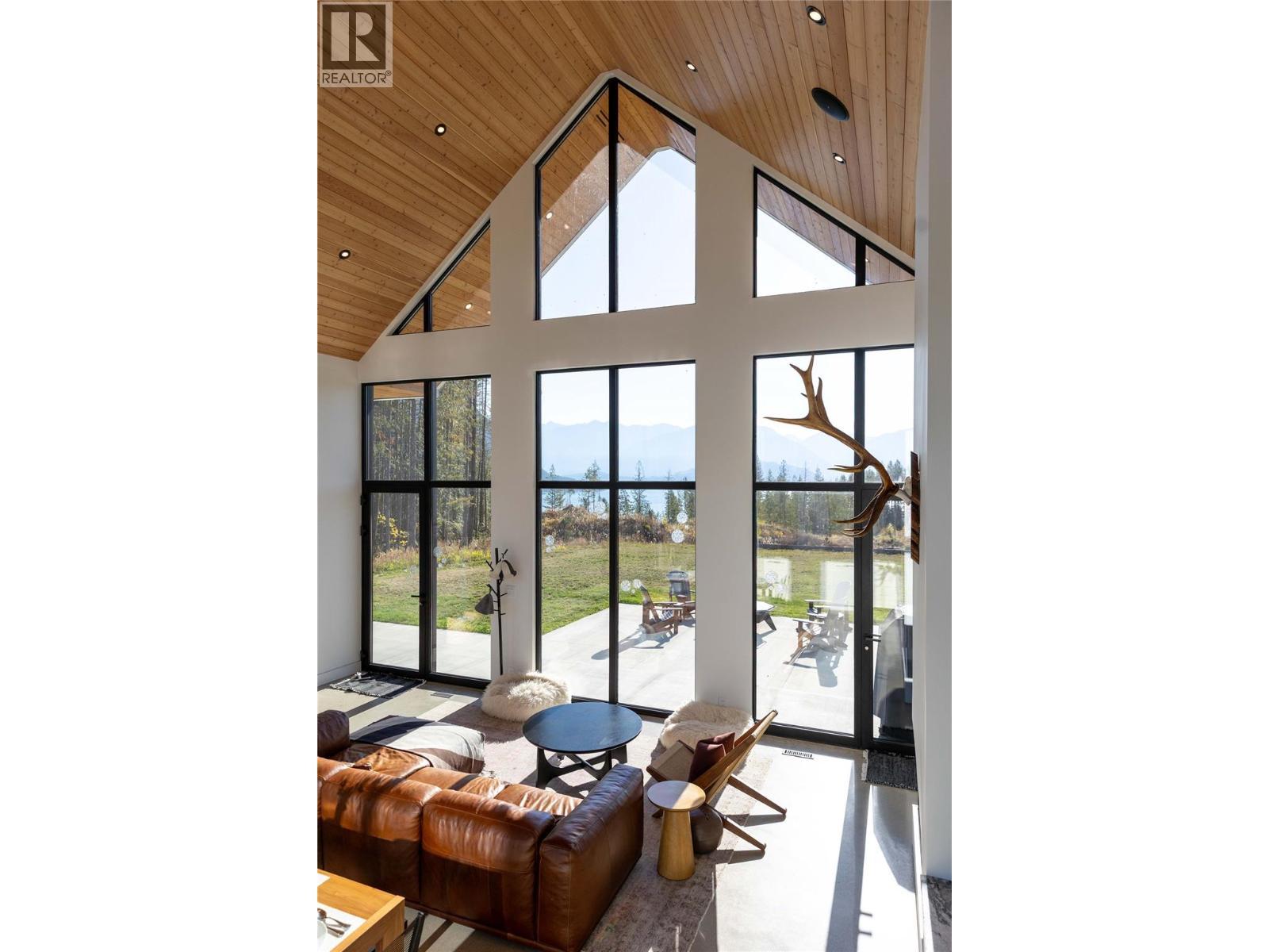 1950 Sidmouth Road. Revelstoke, British Columbia