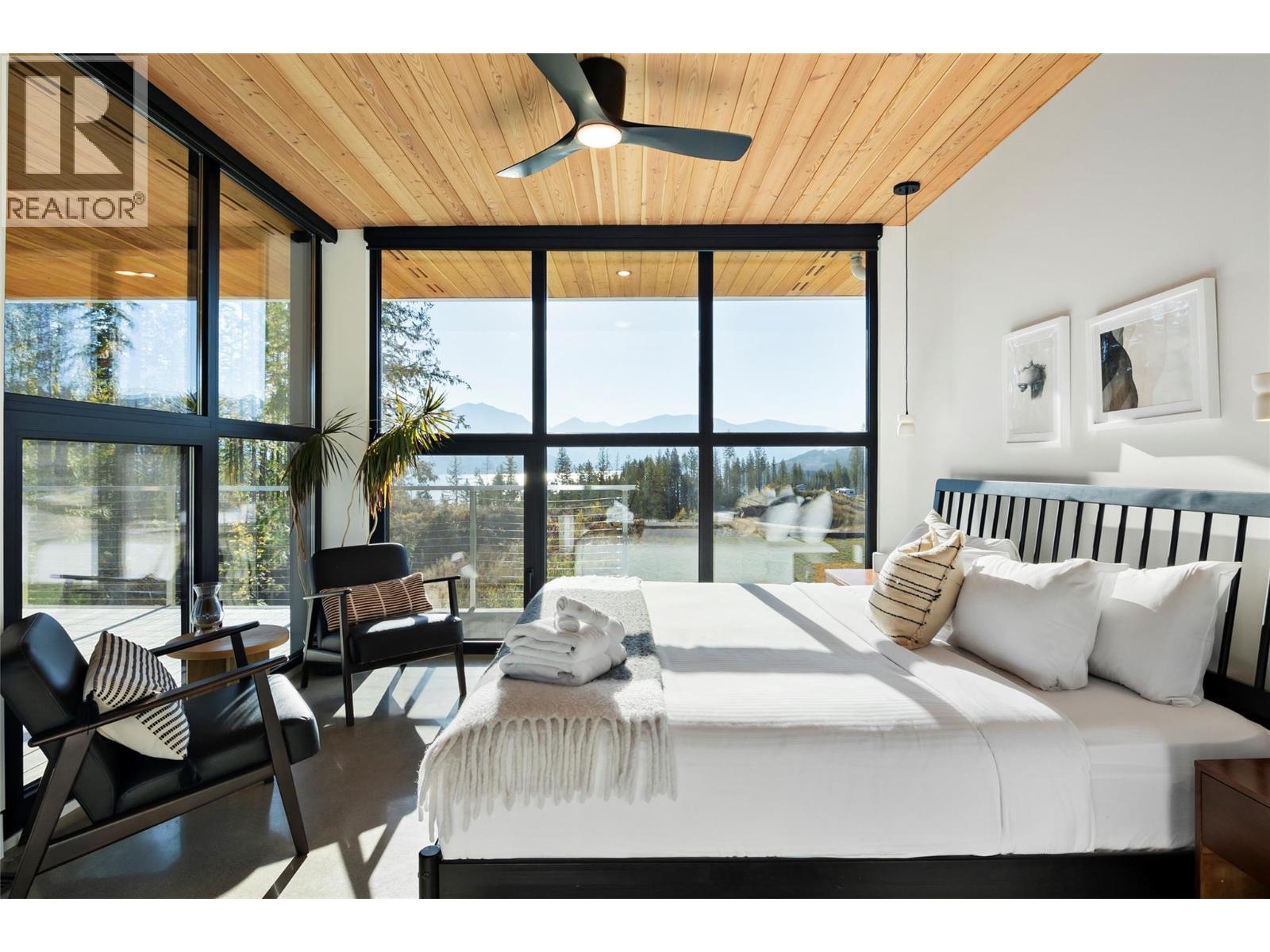 1950 Sidmouth Road. Revelstoke, British Columbia