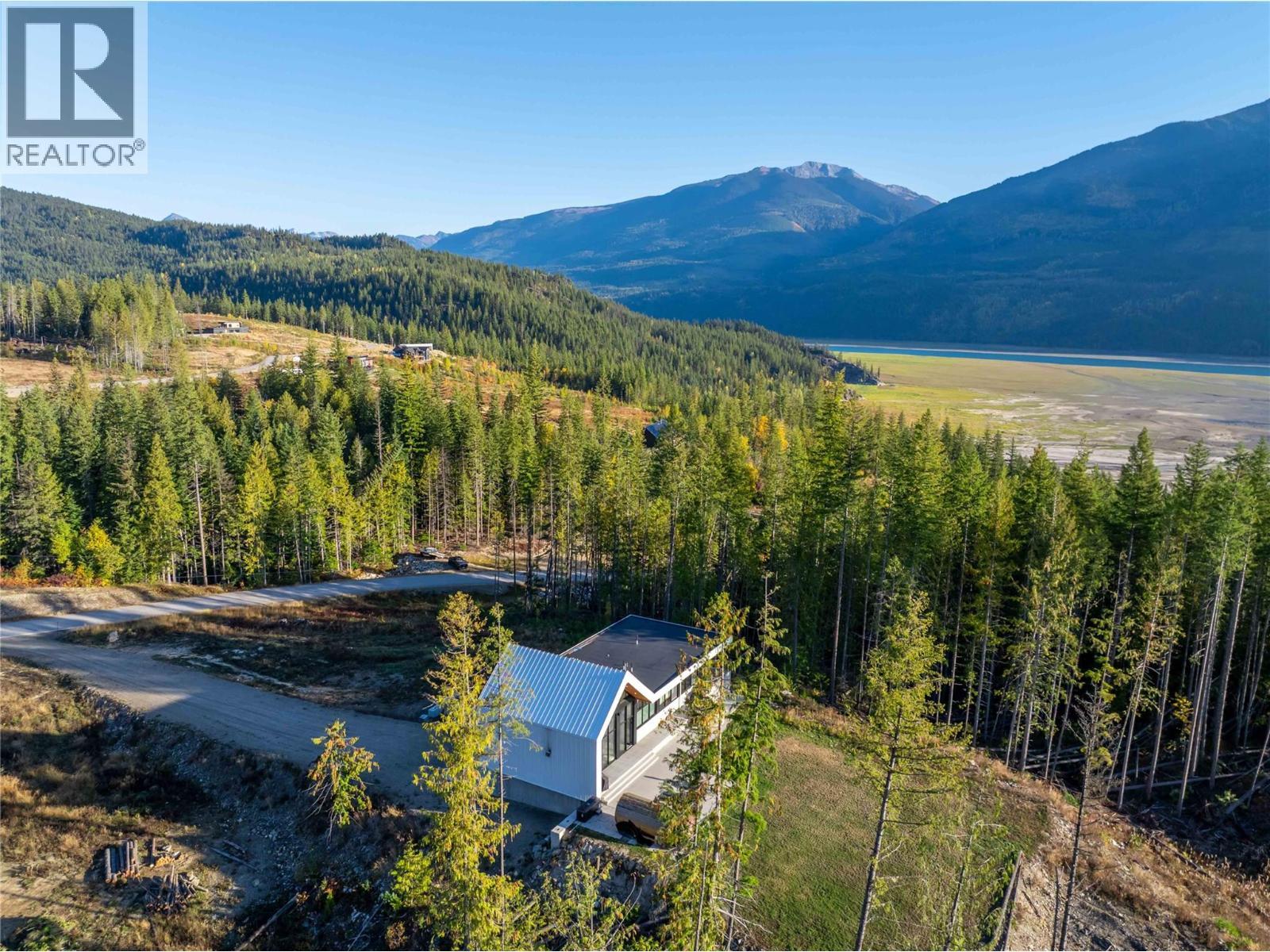 1950 Sidmouth Road. Revelstoke, British Columbia