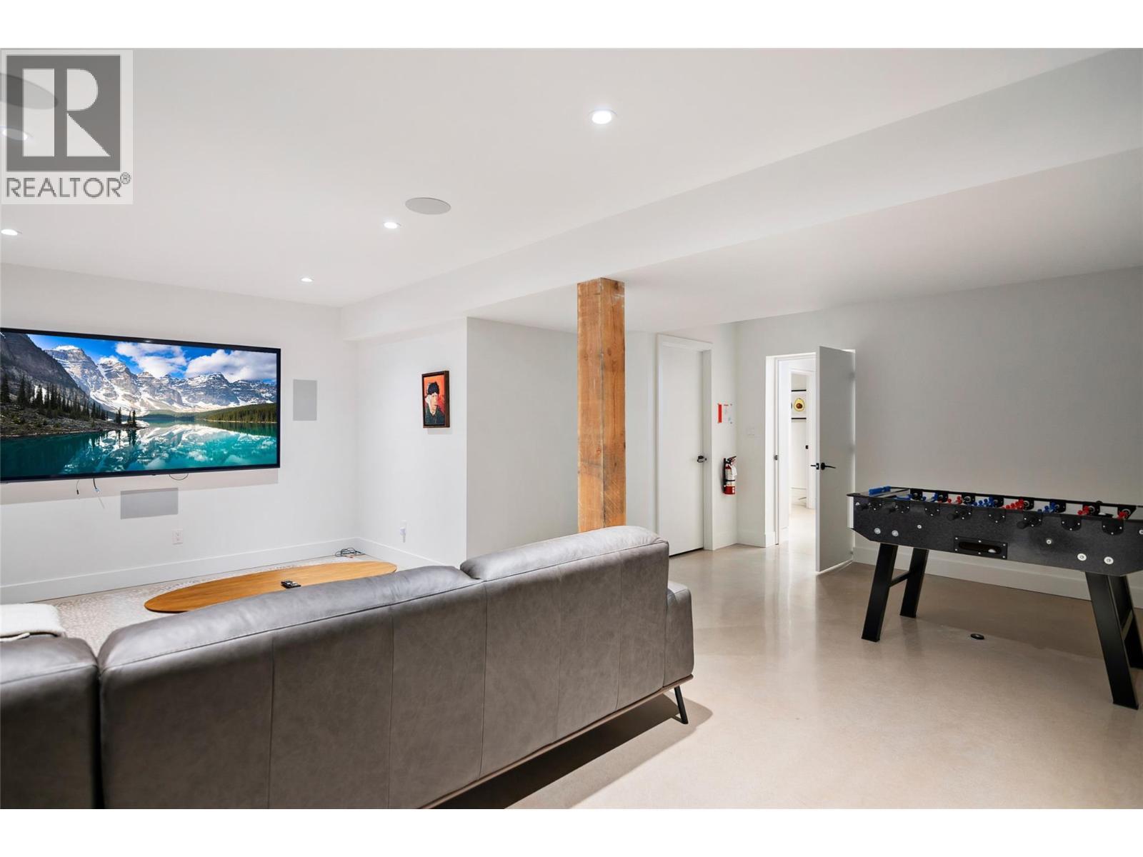 1950 Sidmouth Road. Revelstoke, British Columbia