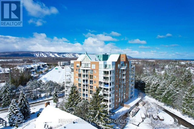 305 - 24 Ramblings Way, Collingwood