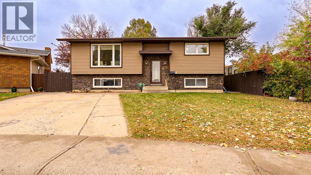 37 Ross Haven Way Se, Medicine Hat