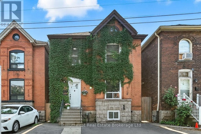 4 Madison Avenue, Hamilton (gibson)