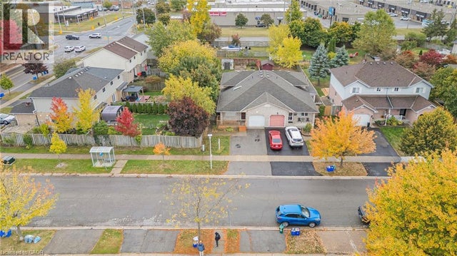 120 Ashbury Avenue, London