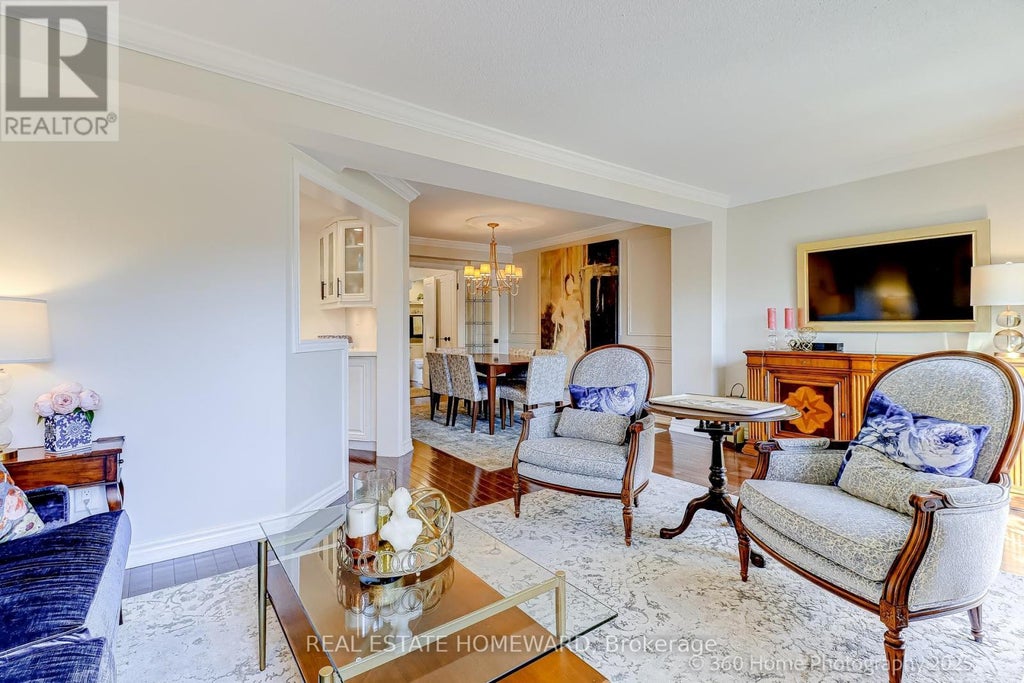 42 Rodeo Pathway, Toronto (birchcliffe-Cliffside)