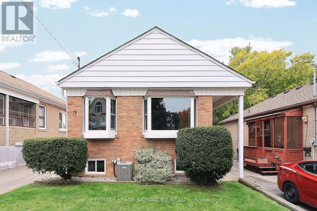 19 Wisteria Road, Toronto (wexford-Maryvale)