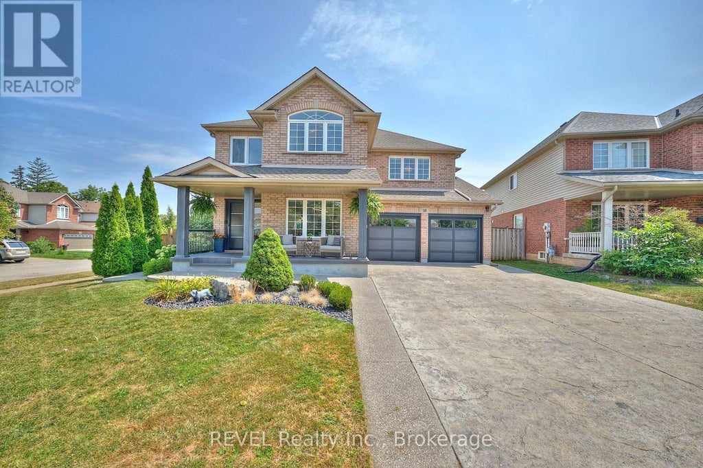 15 Fosh Court, St. Catharines (western Hill)