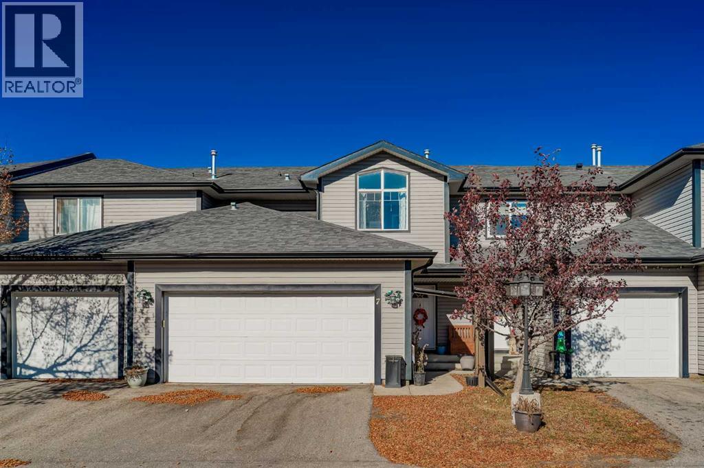 7, 102 Canoe Square Sw, Airdrie