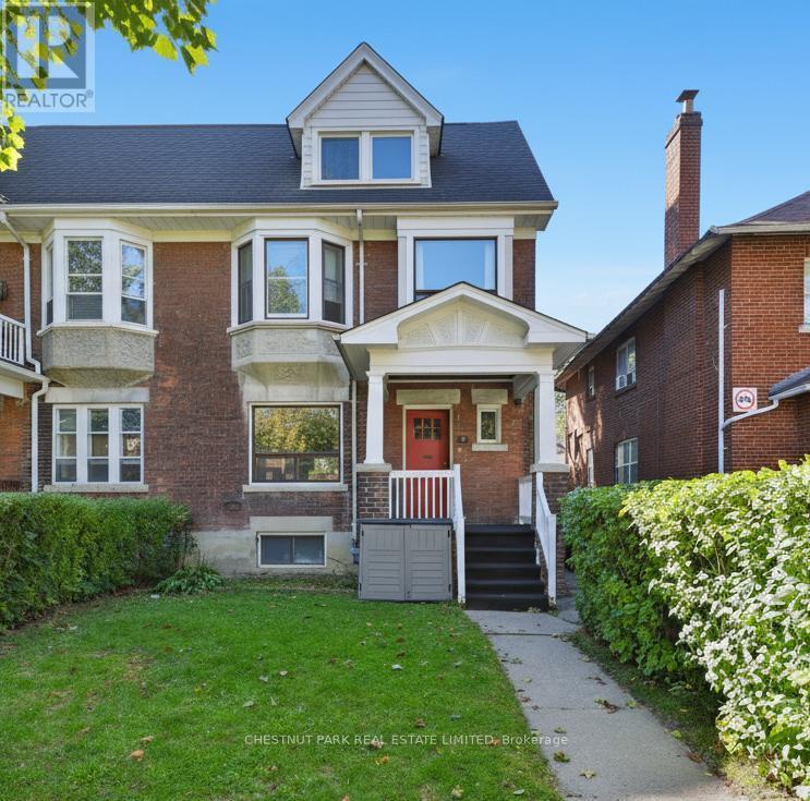 6 Highview Crescent, Toronto (corso Italia-Davenport)