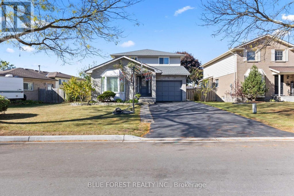 7 Fairchild Crescent, London South (south X)