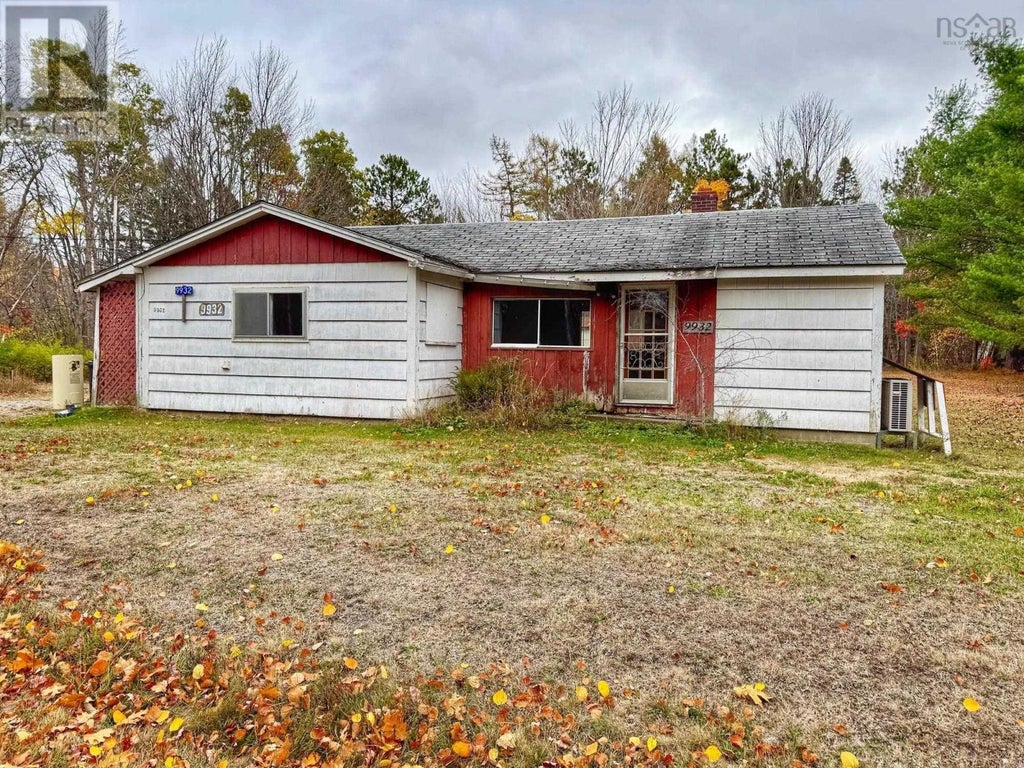 9932 Highway 201, South Farmington