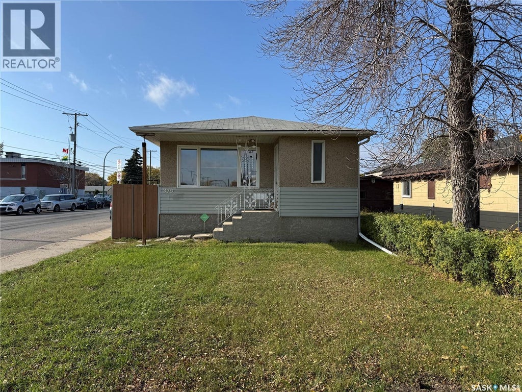 370 Rose Street, Regina