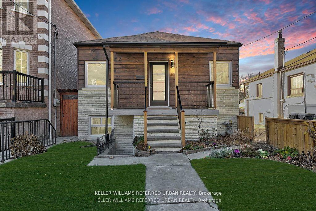 64 Hilldale Road, Toronto (rockcliffe-Smythe)