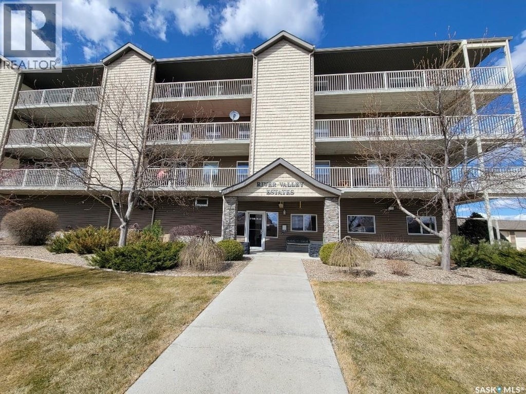 201 2 18th Street, Battleford