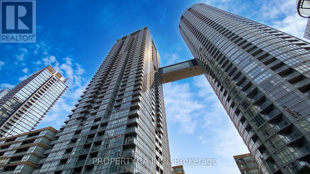 2816 - 15 Iceboat Terrace, Toronto (waterfront Communities)