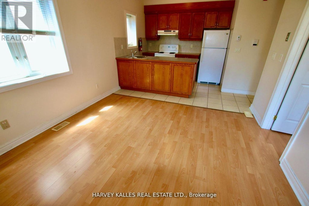 5 - 775 Ossington Avenue, Toronto (dovercourt-Wallace Emerson-Junction)