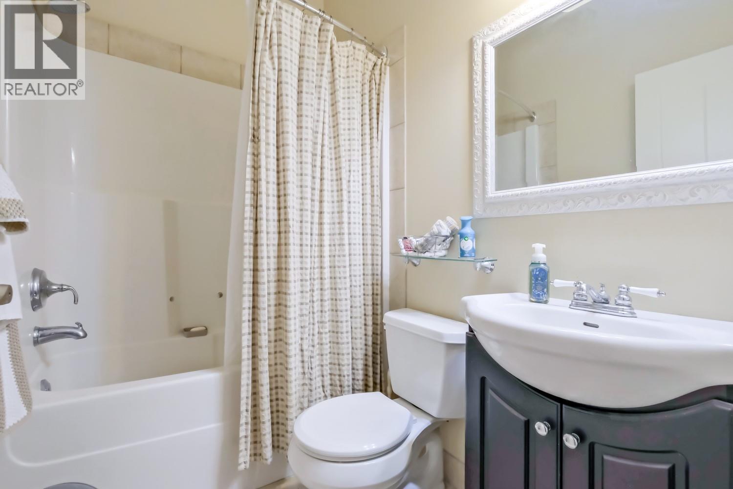 6709 Victoria Road S Unit# 6. Summerland, British Columbia