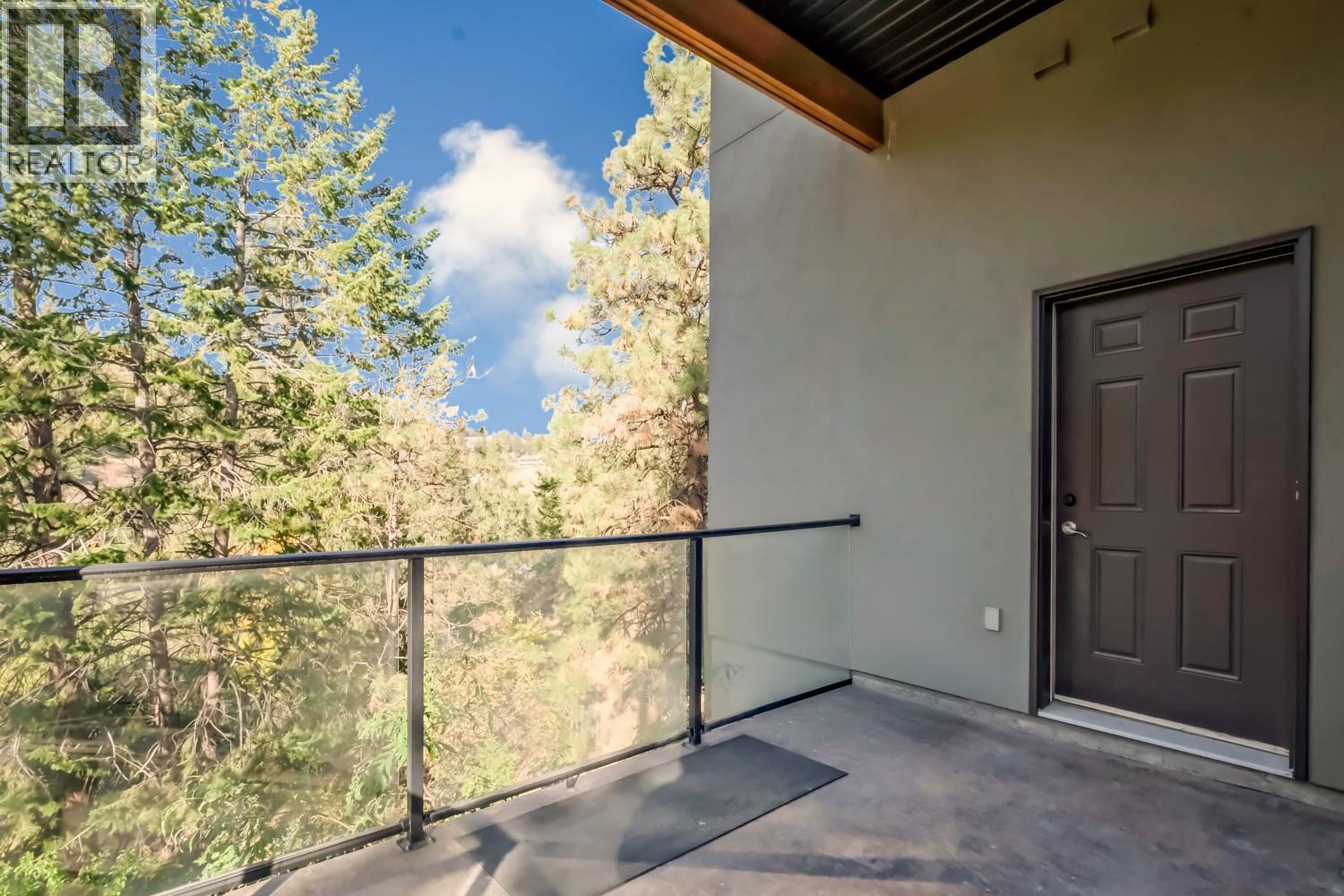 6709 Victoria Road S Unit# 6. Summerland, British Columbia